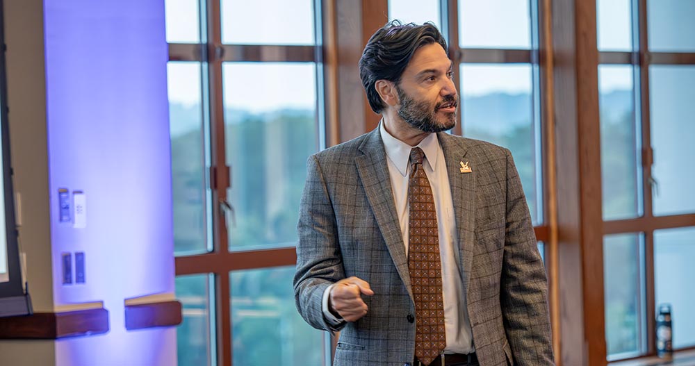 Supporting Faculty in an Increasingly Polarized World